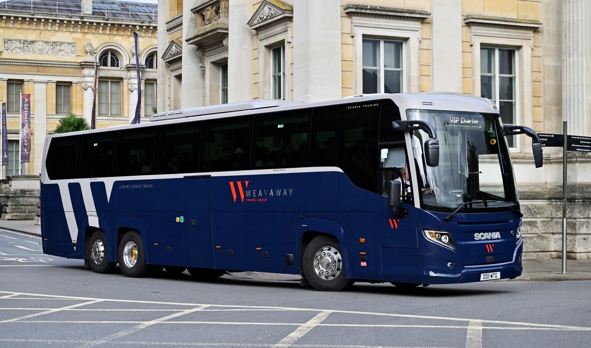 49/55/59 seat corporate coach